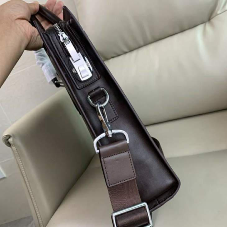 Picture of Prada Mens Bags _SKUfw197906845fw